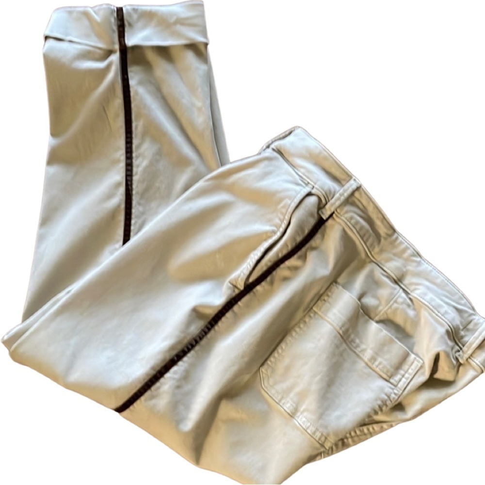 NYDJ Baseball Style Cream Cotton Twill Cuffed Crops with Brown Piping Size 12